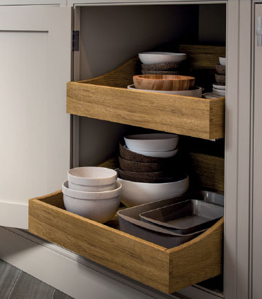 in-frame-cabinet-open-utensils